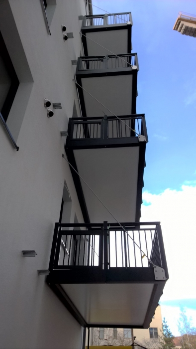 Balkonbau-freitragende-Balkone-Hannover-Wedekindstr BONDA