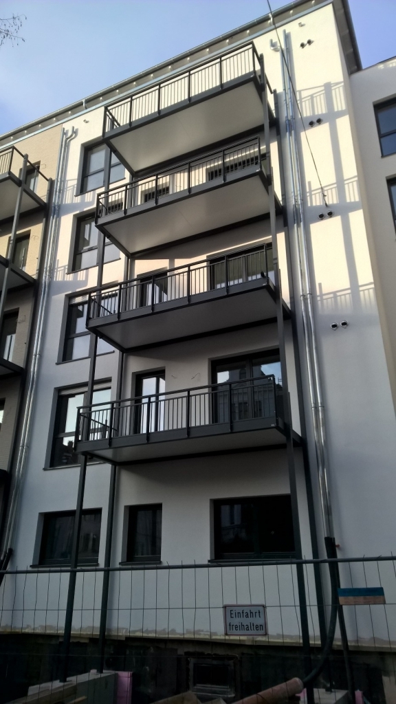 Montage-Balkonsysteme-Balkone-Hannover-Wedekindstr BONDA
