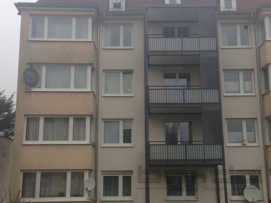 balkon-balkonanbau-balkonsystem-anbaubalkon-balkon-balkonbau-balkonsysteme-aluminiumbalkon-betonbalkon-kassel-westring0