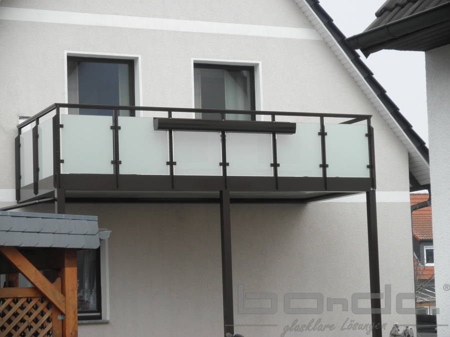 balkonanbau-holzbalkon-alubalkon-balkonsystem-glasbau-balkonanbau