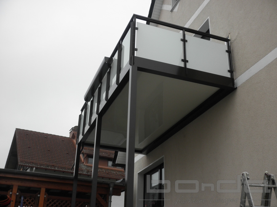 balkonanbau-holzbalkon-alubalkon-balkonsystem-glasbau-balkonanbau