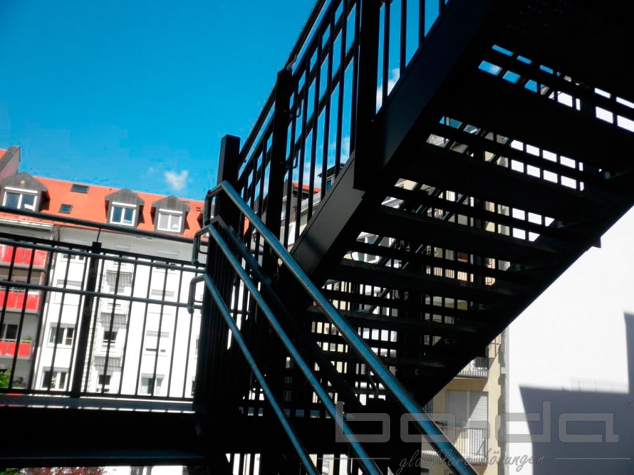 balkonbau-balkonanbau-balkonsystem-muenchen-numphenburgerstrasse