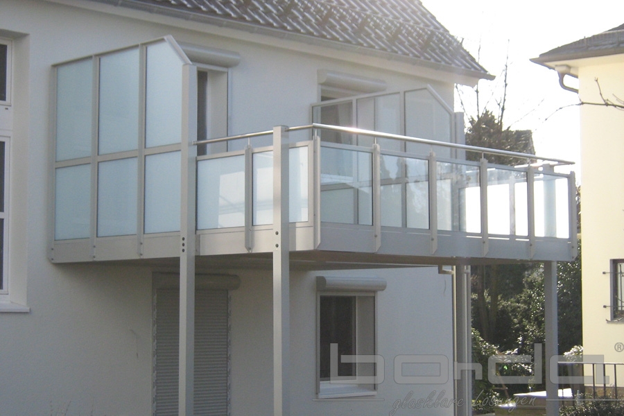 Balkonbau Einfamilienhaus blumenstrasse